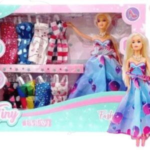 Muñeca Tiny Fashion 8 Vestidos Y Accesorios 53401 Sebigus